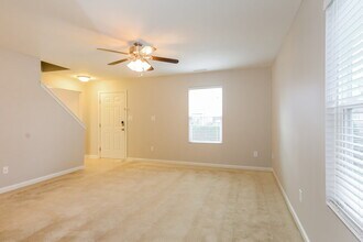 2349 Bridlewood Dr in Franklin, IN - Building Photo - Building Photo