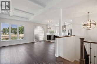 510 Veneto St in Lakeshore, ON - Building Photo - Building Photo