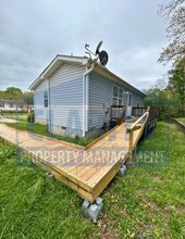 1409 Sellers Ave SE in Cleveland, TN - Building Photo - Building Photo