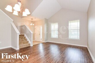 3203 Magnolia Meadows Dr in Plant City, FL - Building Photo - Building Photo