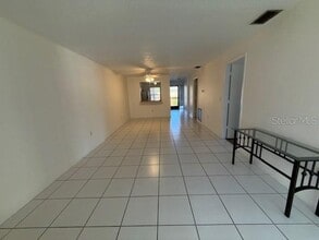 2599 Woodgate Ln in Sarasota, FL - Building Photo - Building Photo