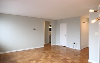 6631 Wakefield Dr, Unit 717 in Alexandria, VA - Building Photo - Building Photo