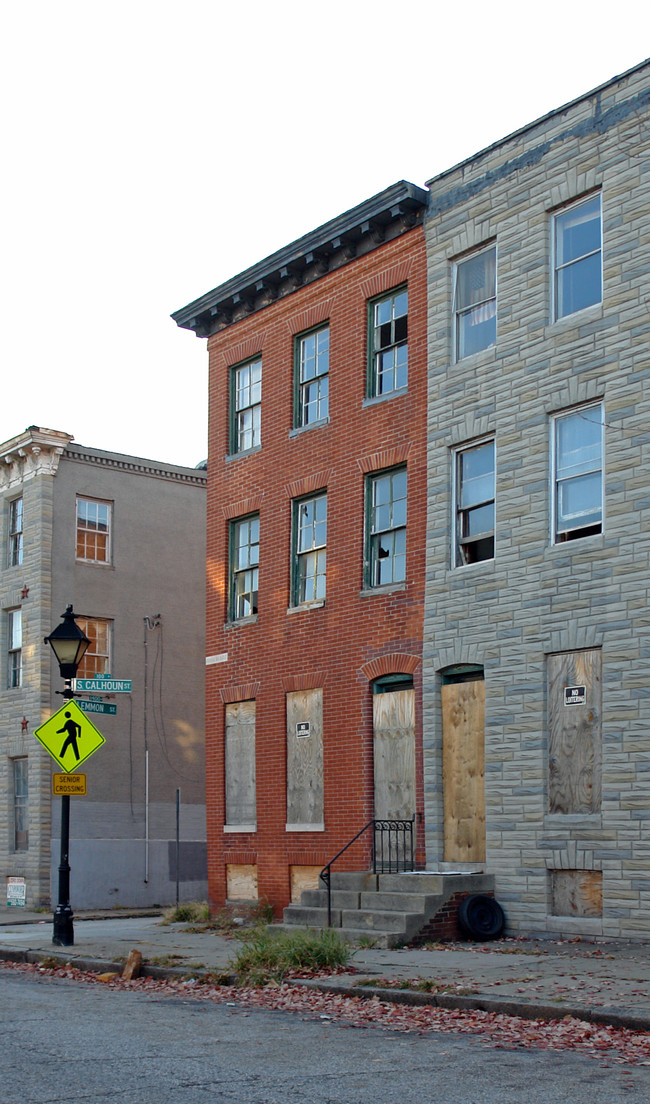 110 S Calhoun St in Baltimore, MD - Building Photo - Building Photo