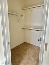 10334 Kesington Dr in Las Vegas, NV - Building Photo - Building Photo