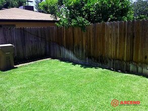 613 Belle Ave in Bakersfield, CA - Building Photo - Building Photo