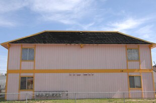 116 N Yosemite Ave in Fresno, CA - Building Photo