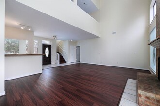 14207 Islandwoods Dr in Houston, TX - Building Photo - Building Photo