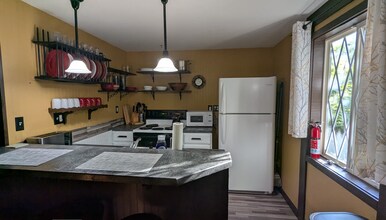 2552 E Birch Pl in Cedar, MI - Building Photo - Building Photo