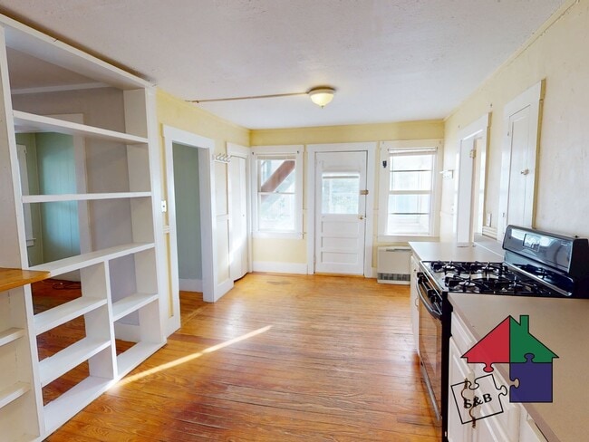 6 Bolster Rd in Barre, VT - Building Photo - Building Photo