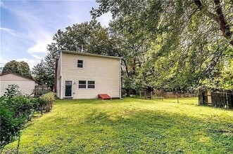 307 2nd St in Oakmont, PA - Building Photo - Building Photo
