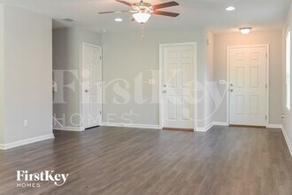 11248 Margarets Landing Pl. in Jacksonville, FL - Foto de edificio - Building Photo