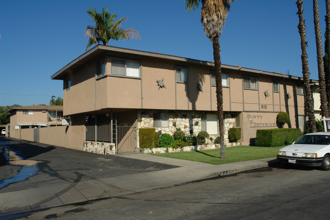 San Gabriel Apartment in San Gabriel, CA - Building Photo