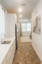 9220 Albus Hl Ave in Las Vegas, NV - Building Photo - Building Photo