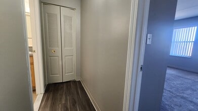 7 Ocean View Dr, Unit 706 in Boston, MA - Building Photo - Building Photo