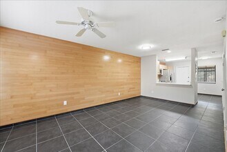 295 Sandlewood Trail in Winter Park, FL - Foto de edificio - Building Photo