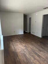 3025 Bernice St, Unit Apt A in Longview, TX - Building Photo - Building Photo