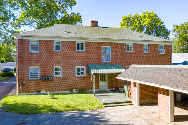 504 Hedges St in Tiffin, OH - Building Photo - Building Photo