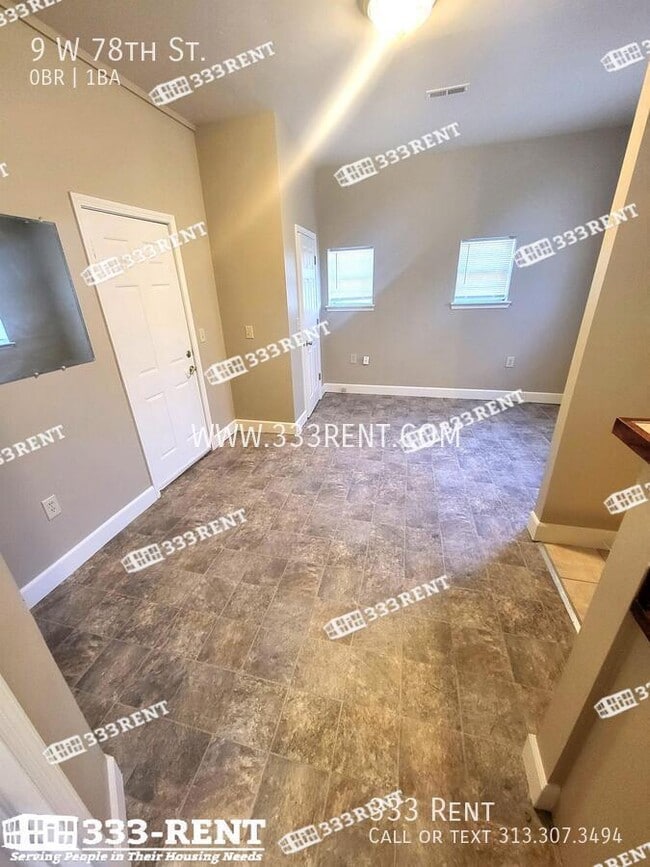 9 W 78th St in Kansas City, MO - Foto de edificio - Building Photo