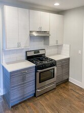 3915 N Janssen Ave, Unit 2E in Chicago, IL - Building Photo - Building Photo