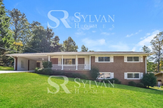 6137 Indian Creek Cir SW in Covington, GA - Building Photo - Building Photo