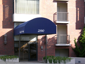 Panorama Apartments in San Francisco, CA - Building Photo - Building Photo