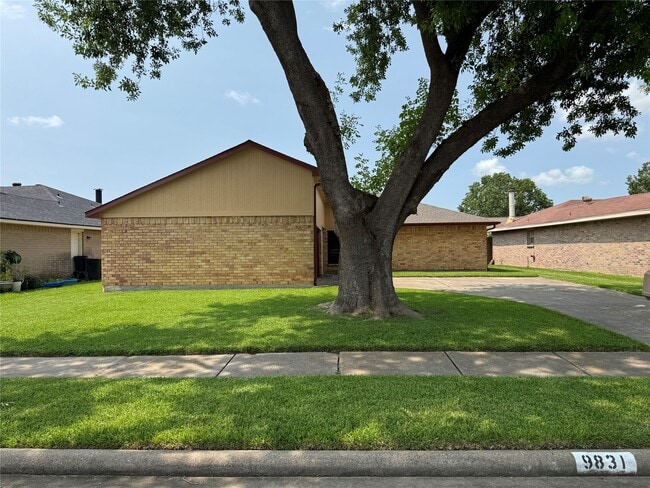 property at 9831 Shell Rock Rd