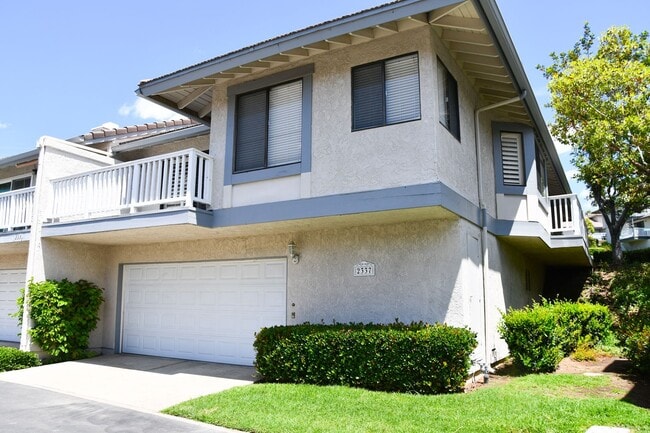 property at 2337 Skyline Dr