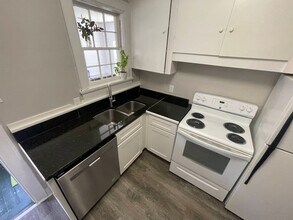 815 W Johnson St in Raleigh, NC - Building Photo - Building Photo