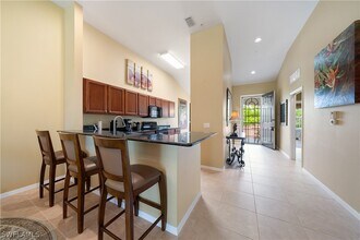 11051 Corsia Trieste Way in Bonita Springs, FL - Foto de edificio - Building Photo