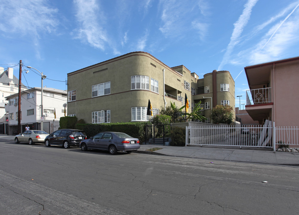 1716-1722 N Serrano Ave in Los Angeles, CA - Building Photo