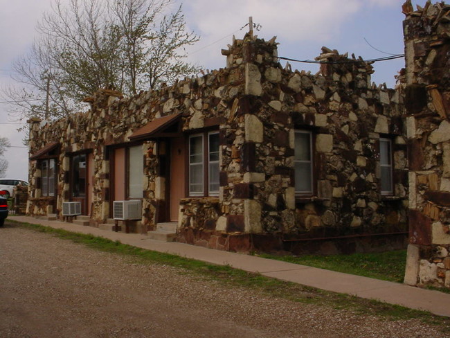 7197 316th Ln in Arkansas City, KS - Foto de edificio - Building Photo