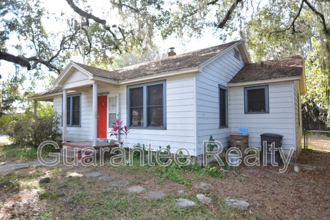 2246 SE 3rd Ave in Ocala, FL - Building Photo - Building Photo