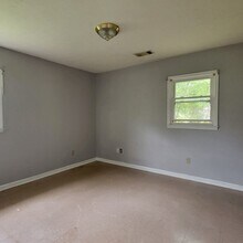 1532 Rockdale Dr in Dublin, GA - Building Photo - Building Photo