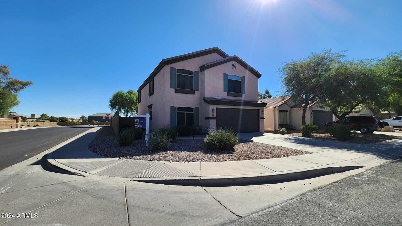 18853 N Vemto St in Maricopa, AZ - Building Photo