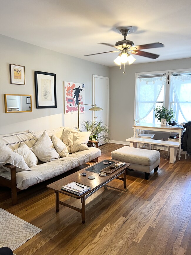 property at 3108 Walling Dr