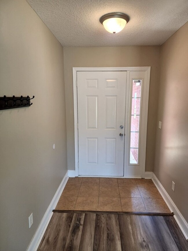 114 Miller St NE in Ludowici, GA - Building Photo - Building Photo