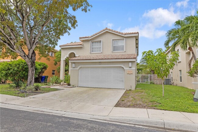 1512 SW 106th Ave in Pembroke Pines, FL - Building Photo - Building Photo