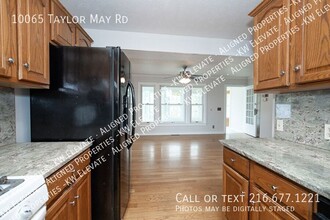 10065 Taylor May Rd in Chagrin Falls, OH - Building Photo - Building Photo