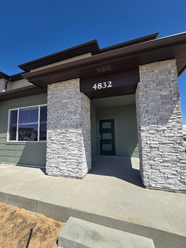 property at 4832 River Roads Dr