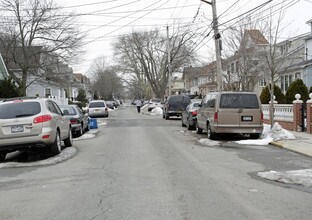 39 Wadsworth Ave in Staten Island, NY - Foto de edificio - Building Photo
