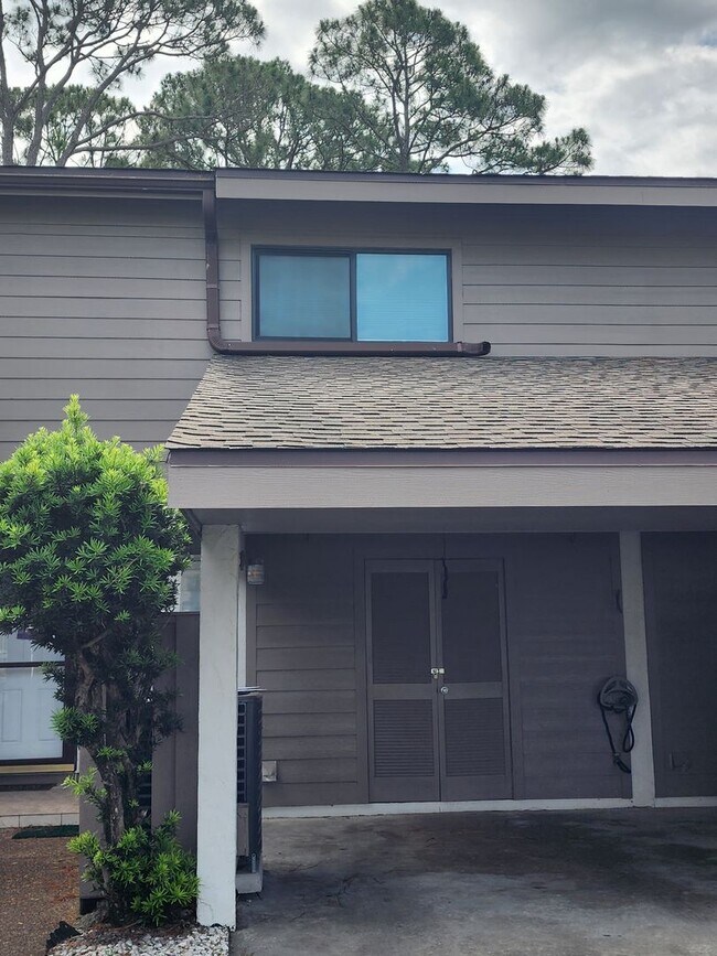 6901 N Lagoon Dr in Panama City Beach, FL - Building Photo - Building Photo