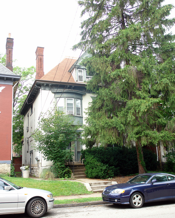 616 Summerlea St in Pittsburgh, PA - Building Photo