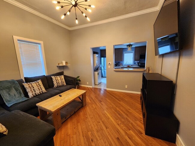 property at 307 W Scott St