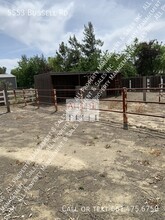 5553 Bussell Rd in Bakersfield, CA - Foto de edificio - Building Photo