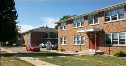 Southview Terrace in Janesville, WI - Building Photo - Building Photo