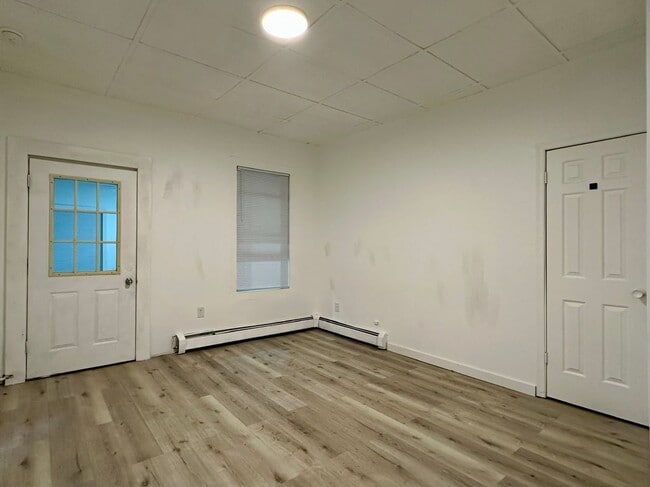 35 Lincoln St in Millville, MA - Building Photo - Building Photo