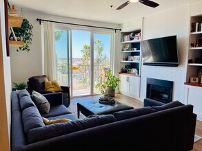 2445 Brant St, Unit 2445 Brant Street#506 in San Diego, CA - Building Photo - Building Photo