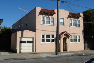 406 Baden Ave in South San Francisco, CA - Building Photo - Building Photo