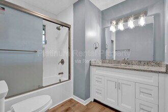 2315 Shancey Ln in College Park, GA - Building Photo - Building Photo