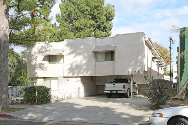 7256 Jordan Ave in Canoga Park, CA - Building Photo - Primary Photo